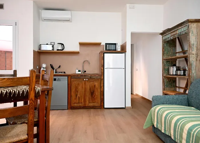 Living Da Emma - La Torre Appartamenti