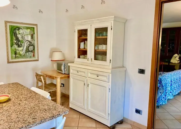 Dimora Nora, Alle porte di Pisa