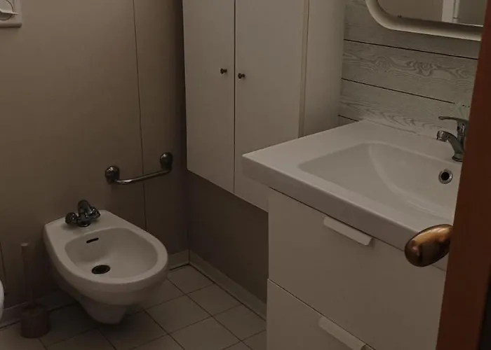 Monolocale con piscina a due passi dal mare