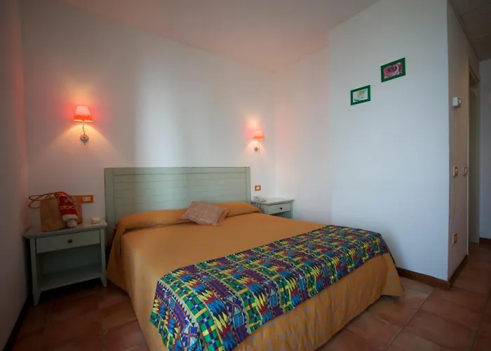 Hotel Villa Tramonto Direttamente Sul Mare