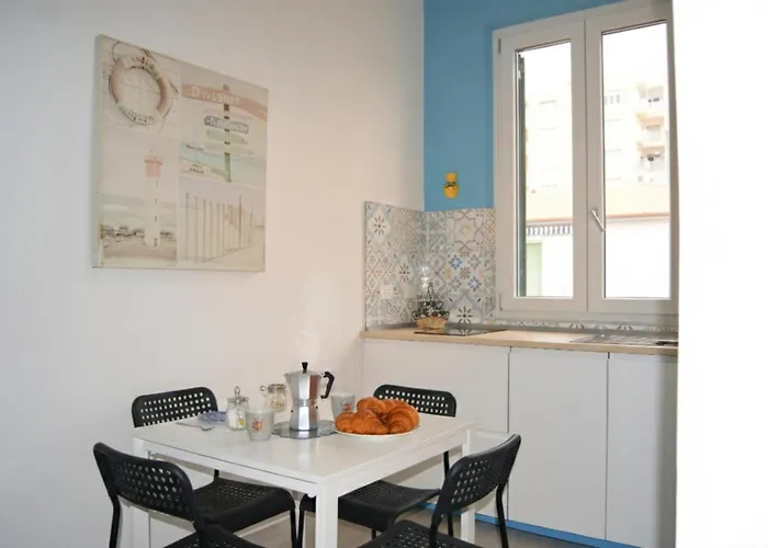 Castiglioncello Blue Nest