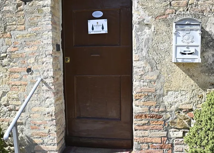 Alberto Charming Home
