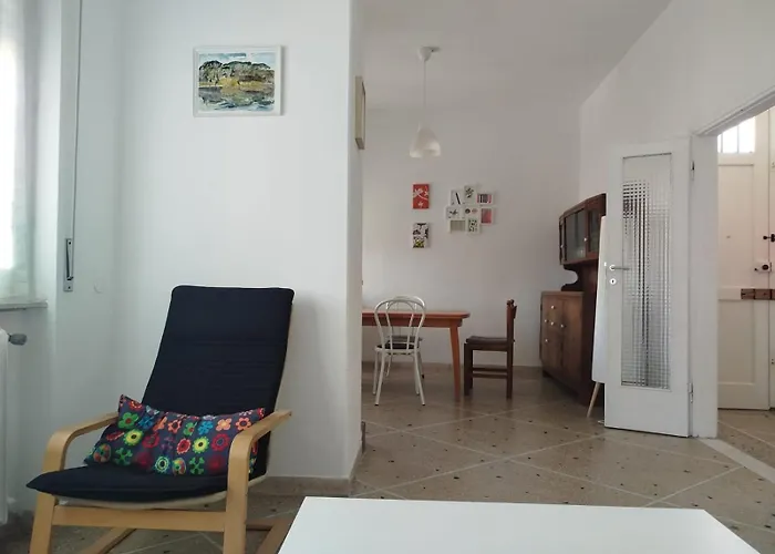 Casa Felci - Spacious Apartment Near The Beach In Tirrenia