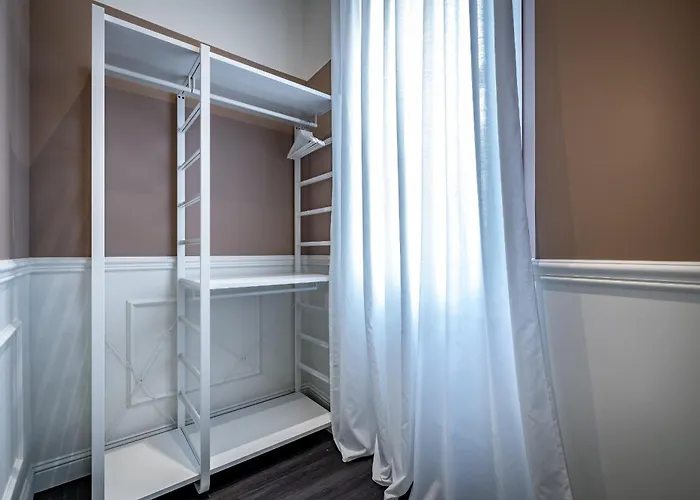 Garibaldi Luxury Apartments