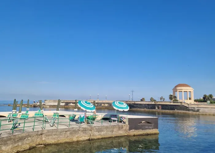 Serra di mare casa con giardino