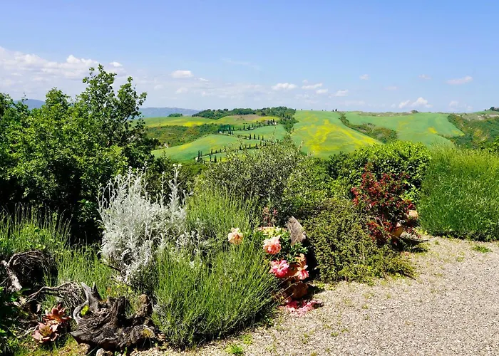 Casa Asilo La Foce, Val d' Orcia, Pienza.
