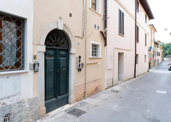 La Piccola Atene Atelier Centro Storico Pietrasanta