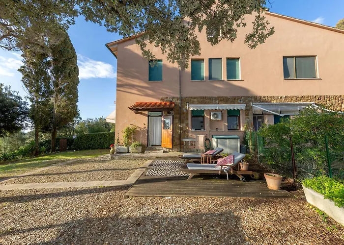 Apartment La Casetta Immersa Nel Verde By Interhome
