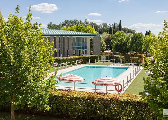 Chianti Village - Parcheggio Gratuito Tavarnelle Val di Pesa