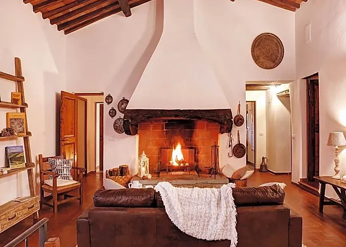 Villa In Chianti With Pool Tennis Court