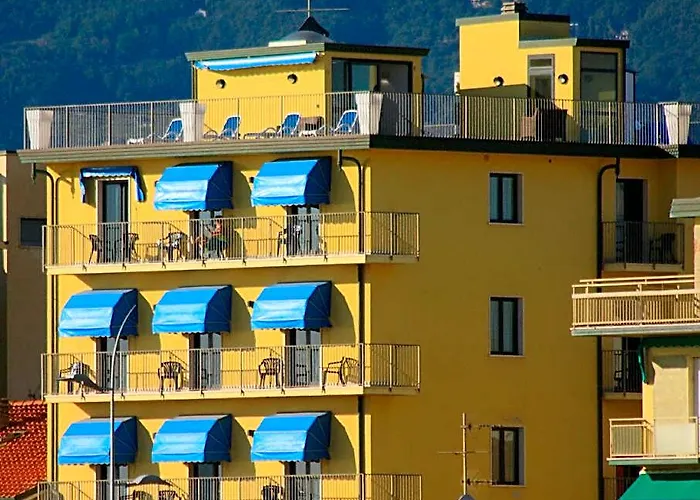 Hotel Ristorante Sole E Mare