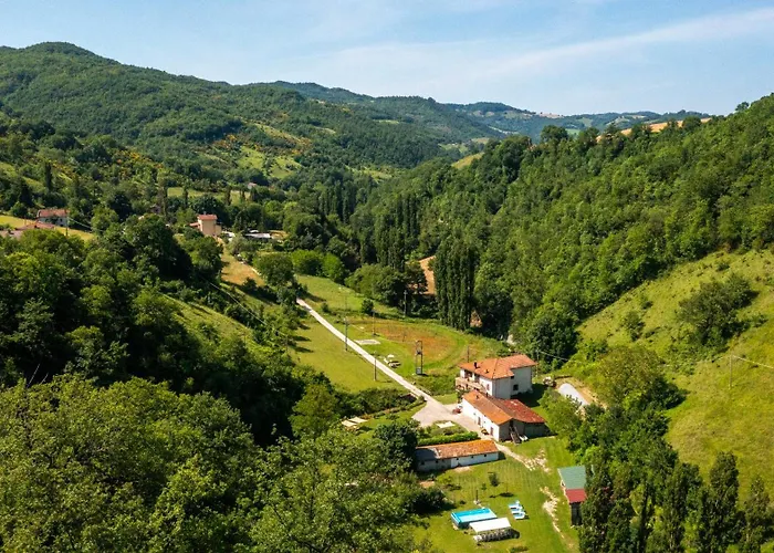 Back To Nature Basic Camping Hut Casa Biron