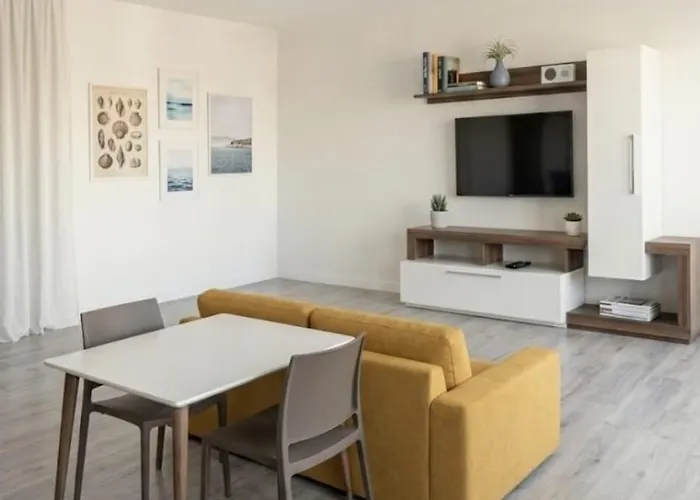 La casina di Rio- app Elisa- Riotorto