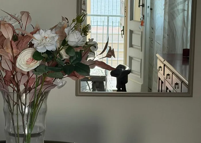 Sea-view apartment in Castiglioncello