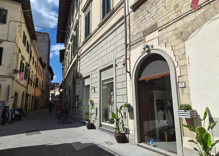 Casina Garibaldi Historic Center Prato 25 Min To Florence
