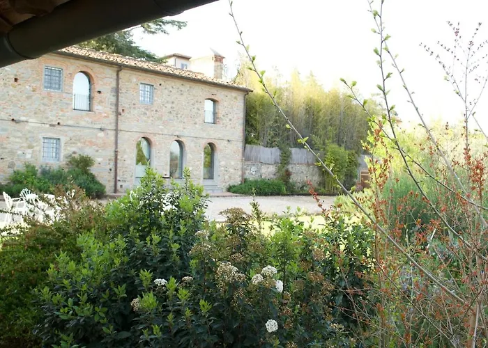 Tuscan Villa With Private Pool And Panoramic View