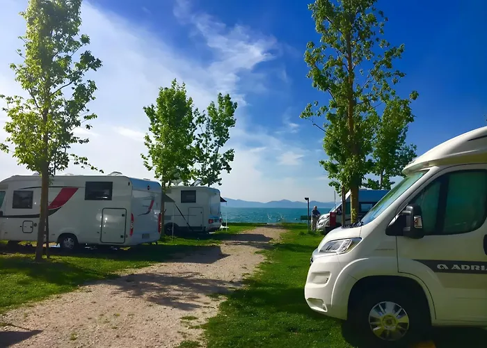 Camping Village Punta Navaccia