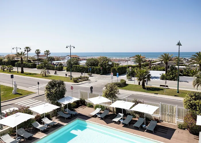 Grand Hotel