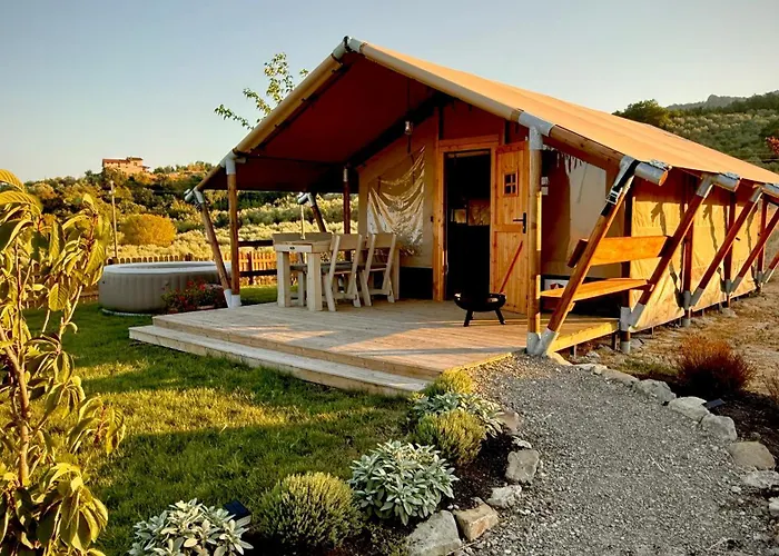 Podere Quarrata Glamping Resort