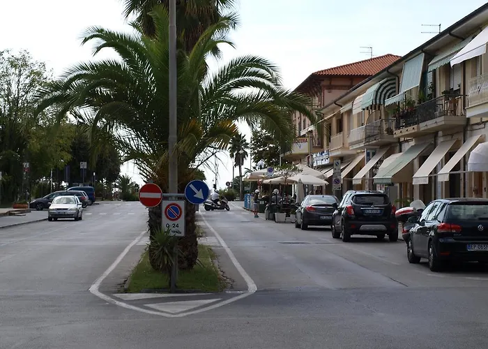 Il Pontile Holidays Apartment
