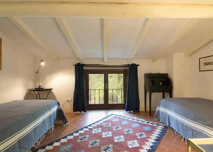 Fattoria il Leccio Independent Apartment on Florence Hills