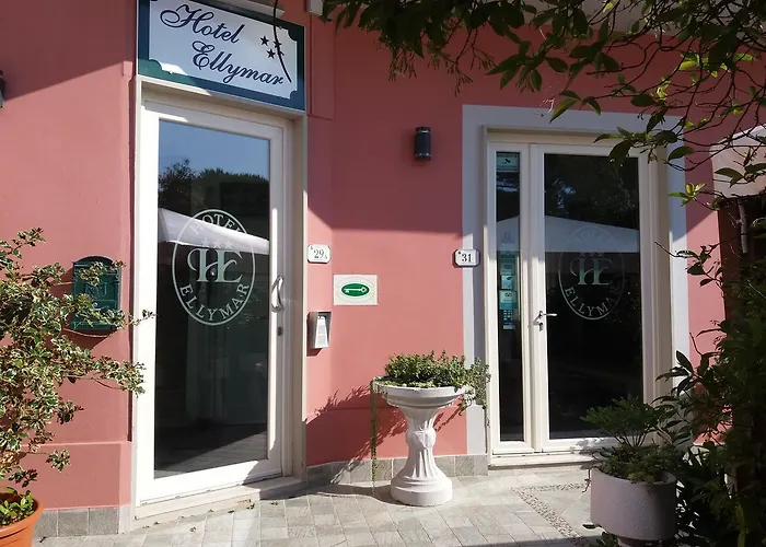 Hotel Ellymar