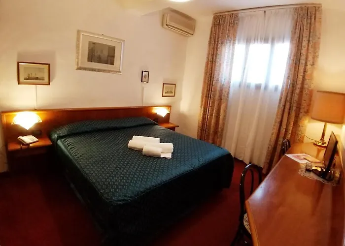 Hotel Enza Florence