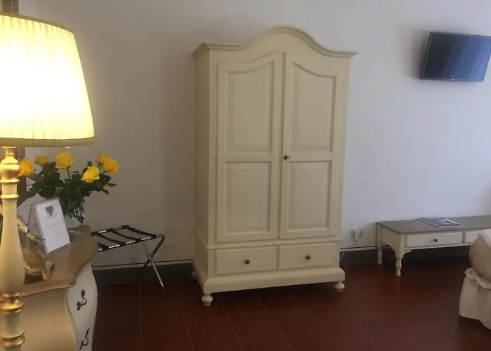 Palazzo Mari suite&rooms b&b