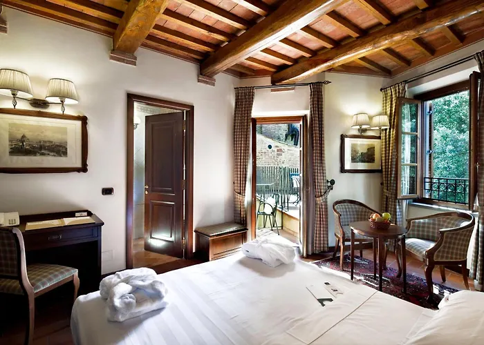 Unahotels Palazzo Mannaioni Toscana