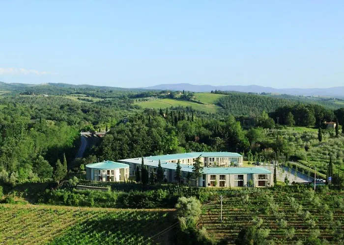 Chianti Village - Parcheggio Gratuito Tavarnelle Val di Pesa