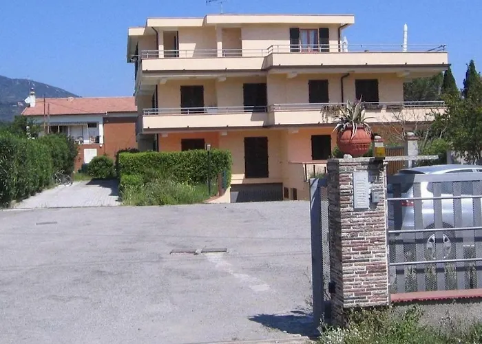 Bonacceta House
